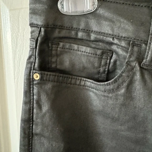 Tommy Hilfiger Faux Leather Jeans, 6 Black, NWOT - Picture 9 of 10